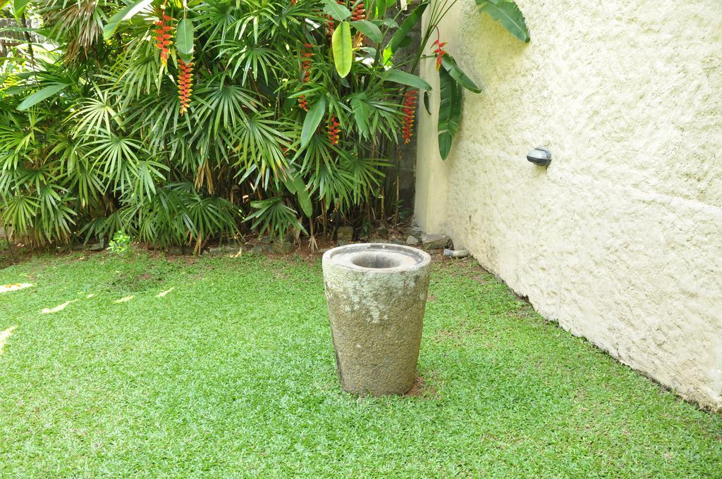 Bangalawa Bed & Breakfast Nawala Exterior foto